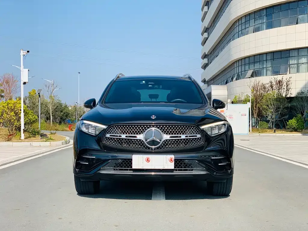 Mercedes-Benz GLC — фото 2