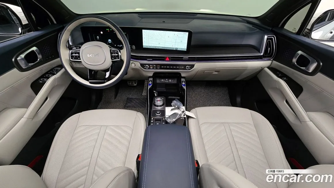 Kia Sorento — фото 8