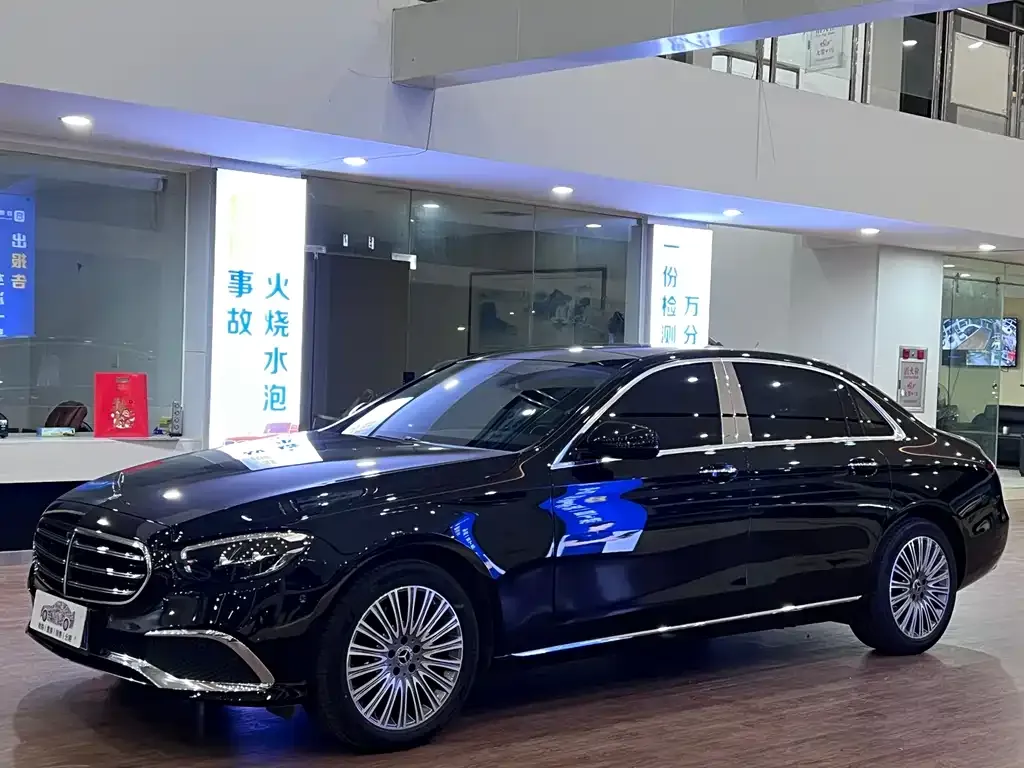 Mercedes-Benz E-Class 2023 из CN, фото 1
