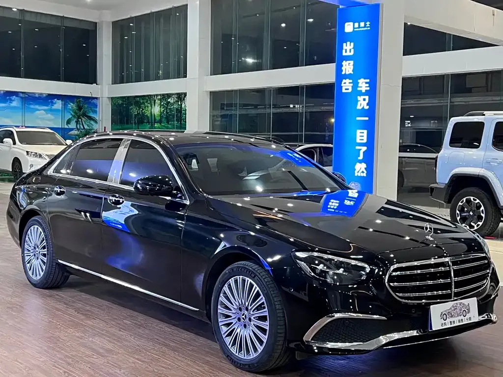 Mercedes-Benz E-Class 2023 из CN, фото 8