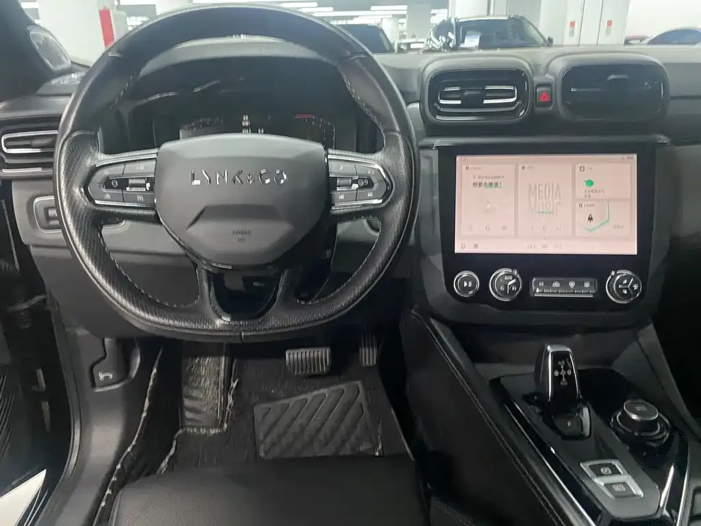 Lynk & Co 03 2022 из CN, фото 4