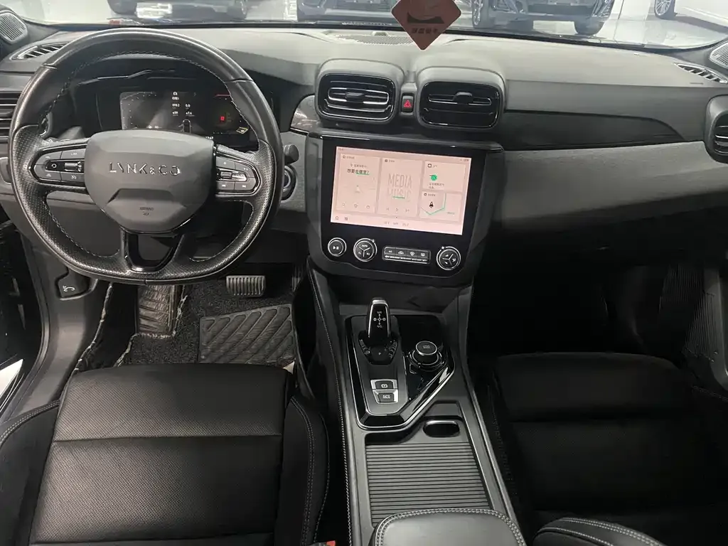 Lynk & Co 03 2022 из CN, фото 7