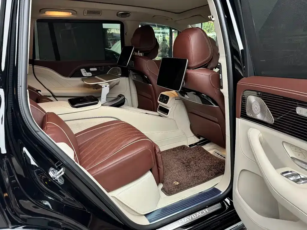Mercedes-Benz GLS 2025 из CN, фото 10