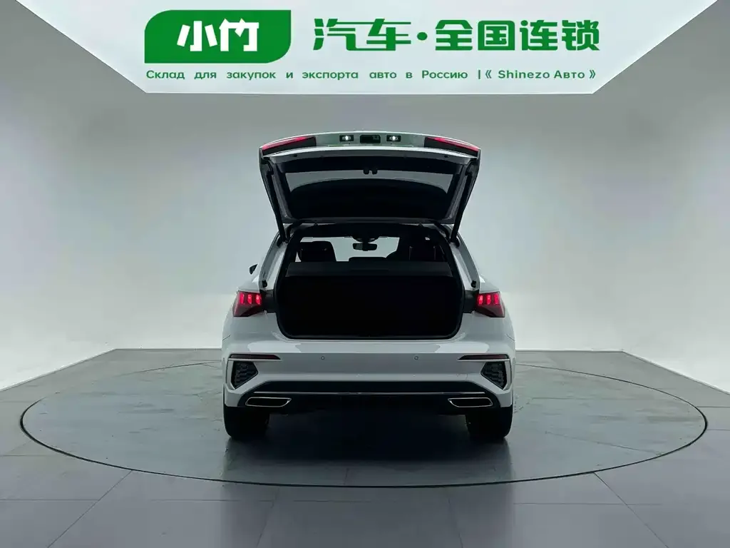 Audi A3 2023 из CN, фото 8
