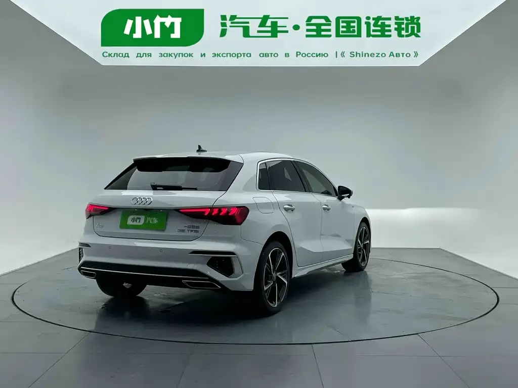 Audi A3 2023 из CN, фото 3