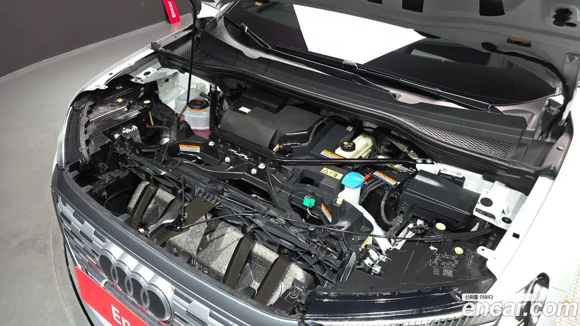 Audi Q4 e-tron 2022 из KR, фото 8