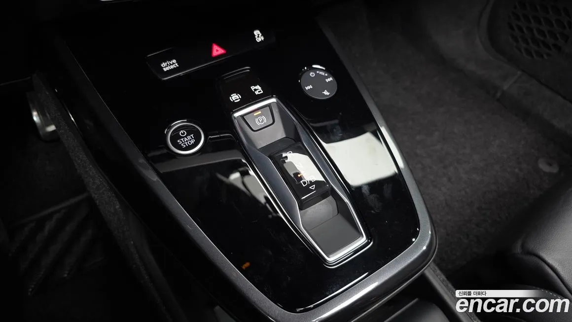 Audi Q4 e-tron 2022 из KR, фото 7