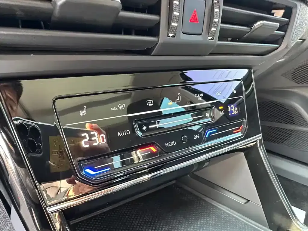 Volkswagen Passat 2023 из CN, фото 5