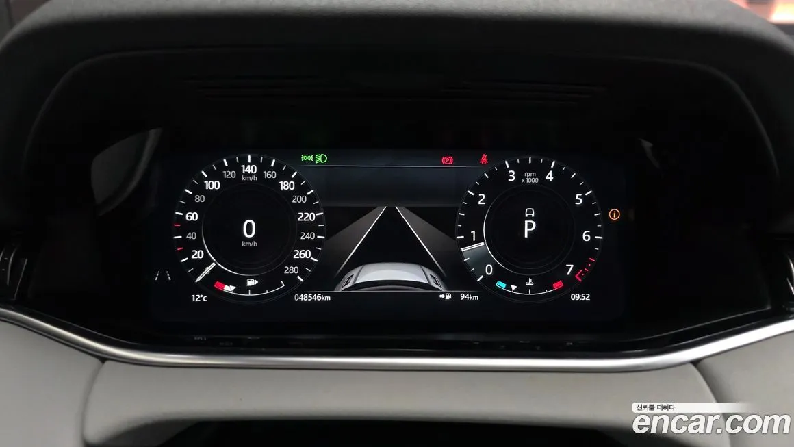 Land Rover Range Rover Evoque 2022 из KR, фото 2