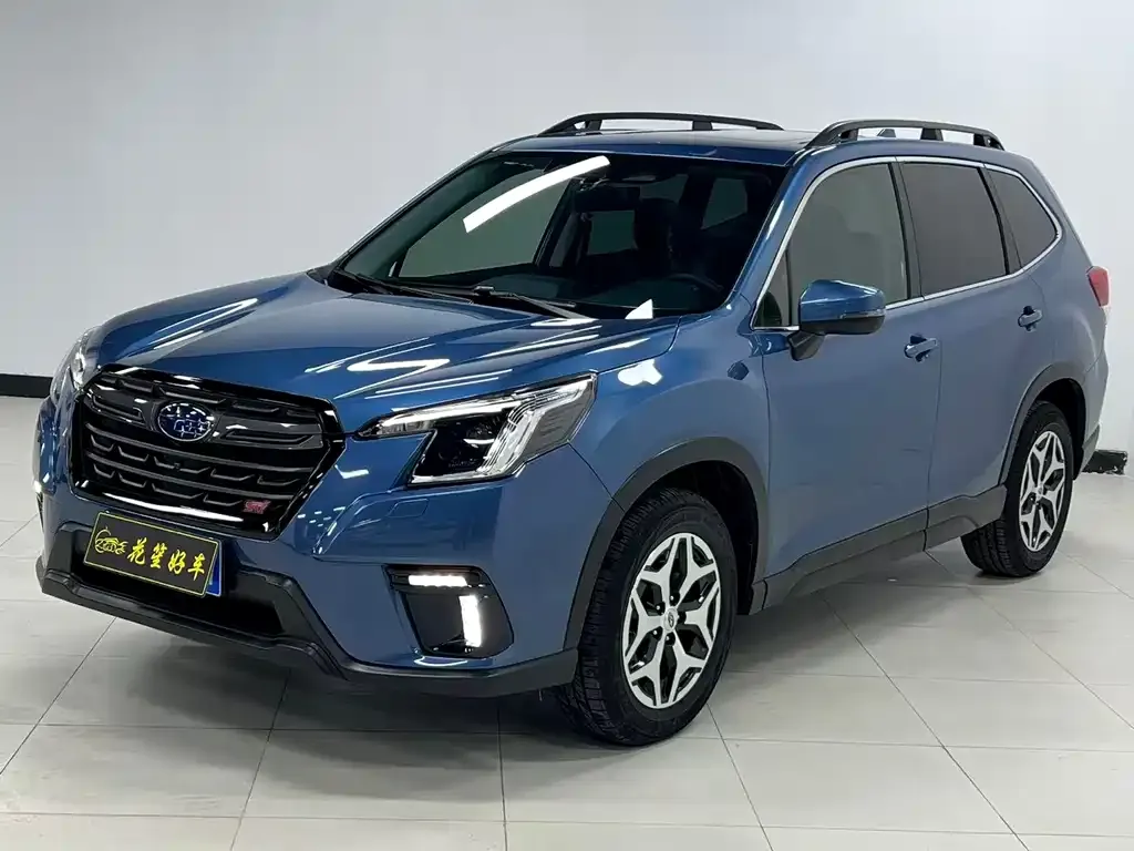 Subaru Forester 2022 из CN, фото 1