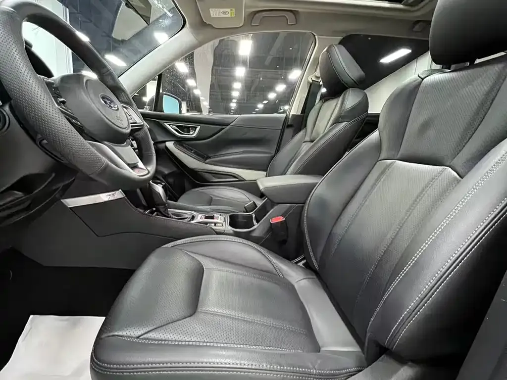 Subaru Forester 2022 из CN, фото 10
