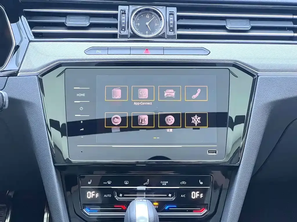 Volkswagen Magotan 2023 из CN, фото 8