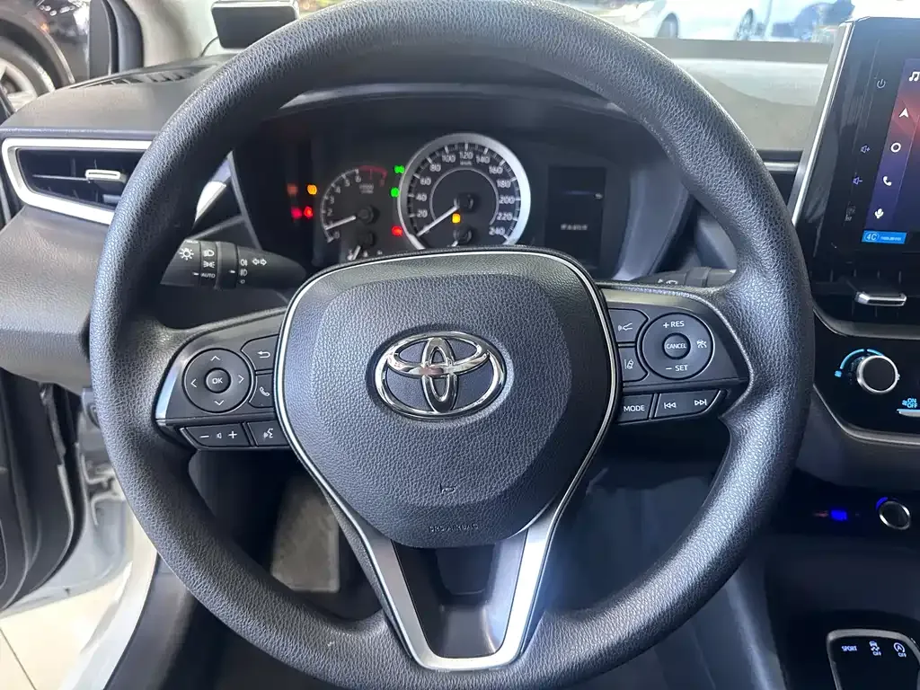 Toyota Corolla 2022 из CN, фото 8