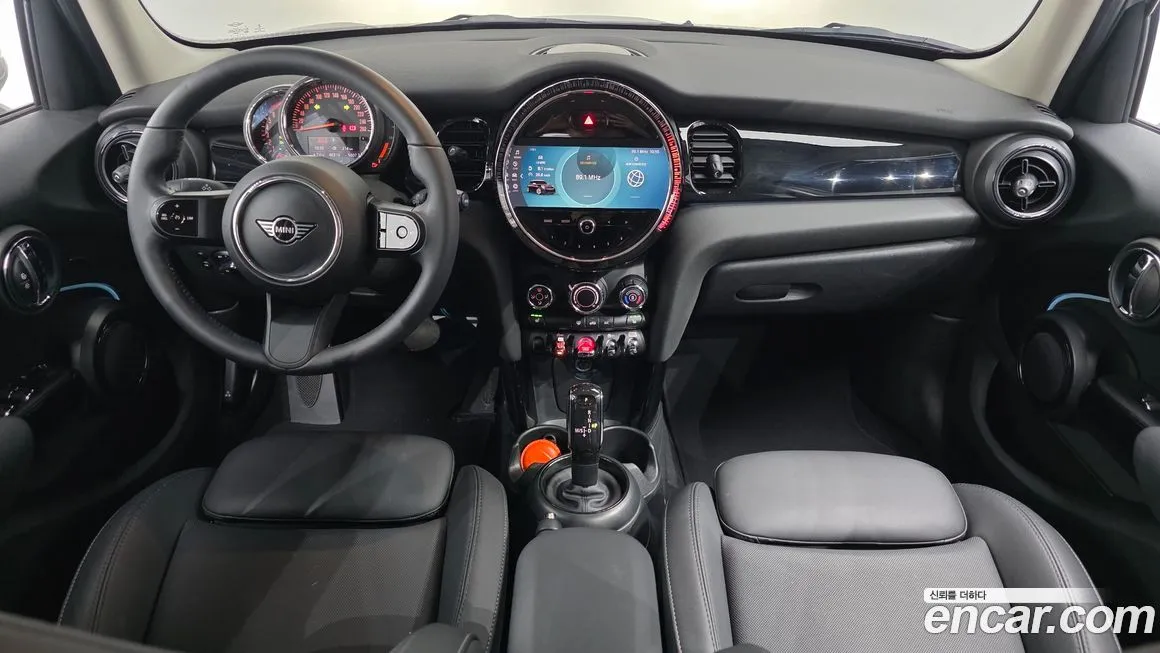 Mini Cooper 2023 из KR, фото 10
