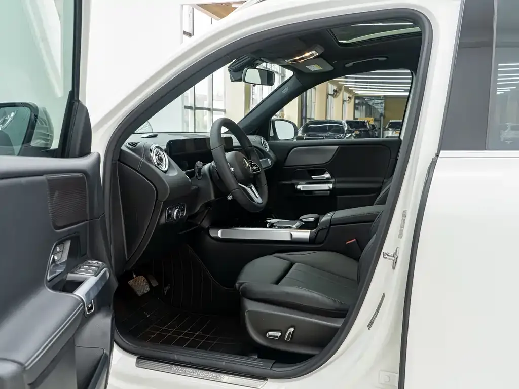 Mercedes-Benz GLB 2022 из CN, фото 9