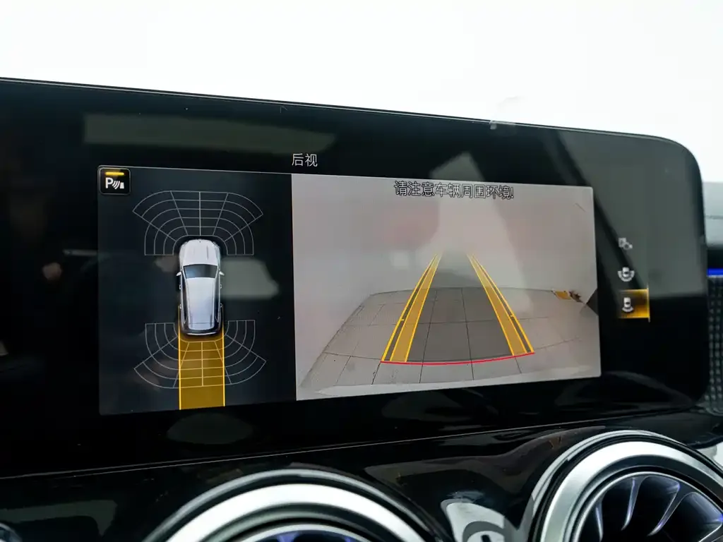 Mercedes-Benz GLB 2022 из CN, фото 10