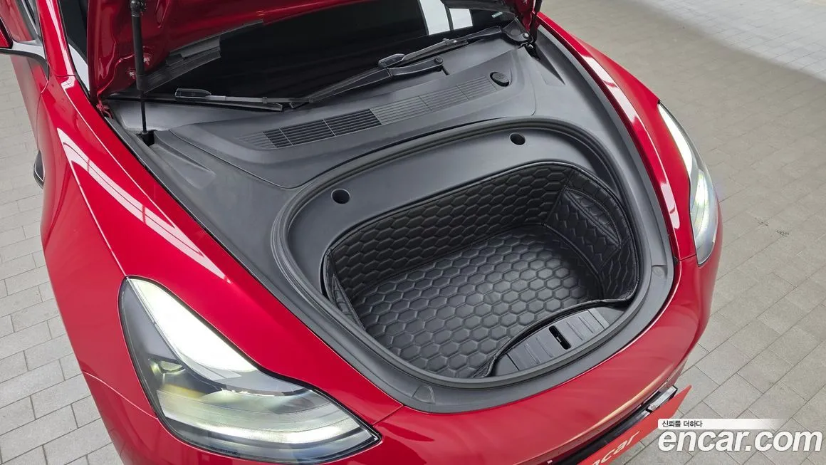 Tesla Model 3 2022 из KR, фото 10