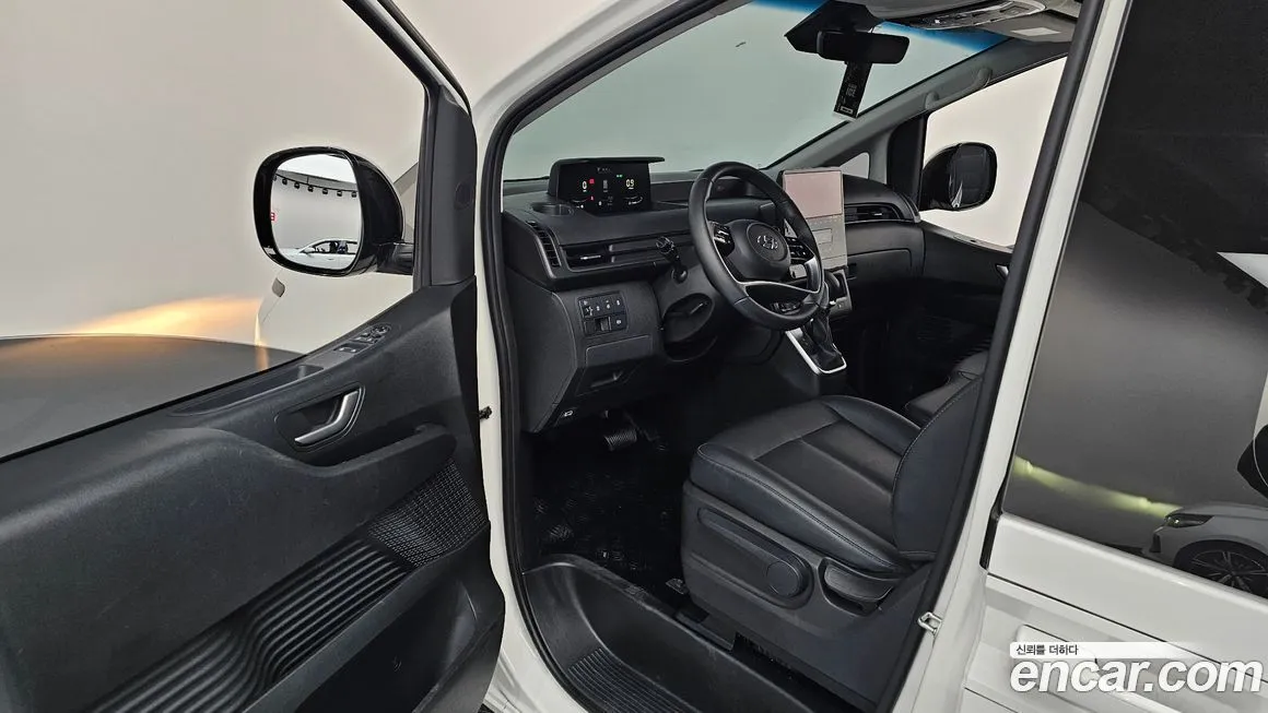 Hyundai Staria 2023 из KR, фото 10