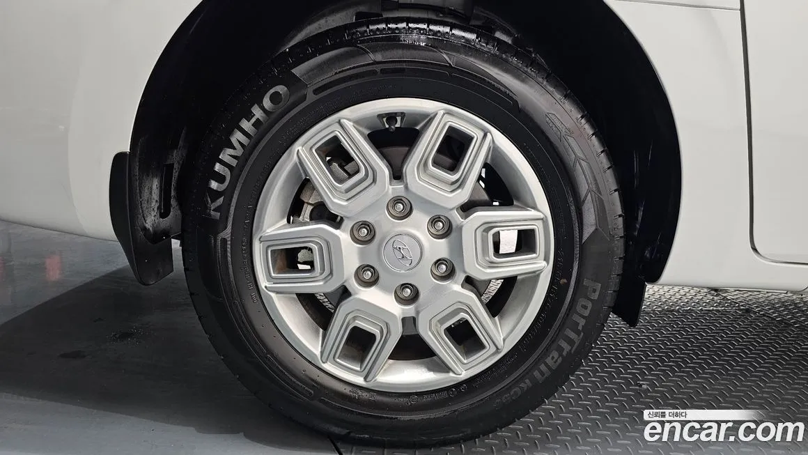 Hyundai Staria 2023 из KR, фото 8