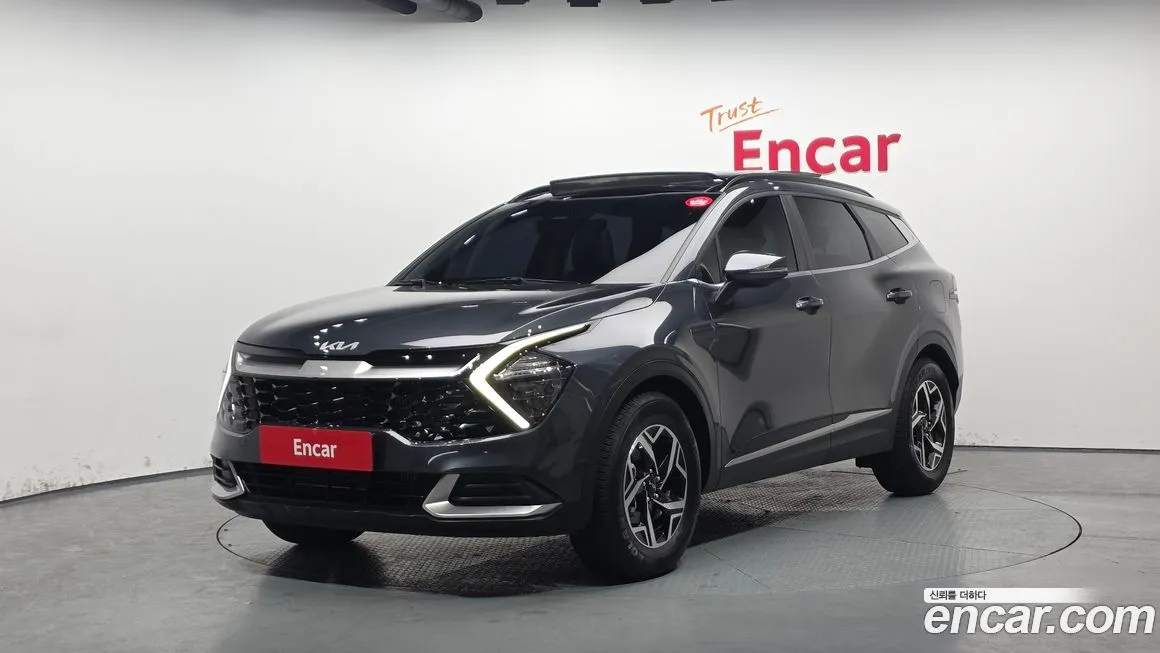 Kia Sportage — фото 1