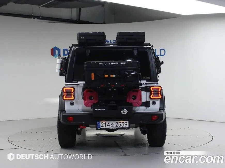 Jeep Wrangler 2023 из KR, фото 3