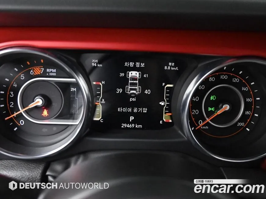 Jeep Wrangler 2023 из KR, фото 6