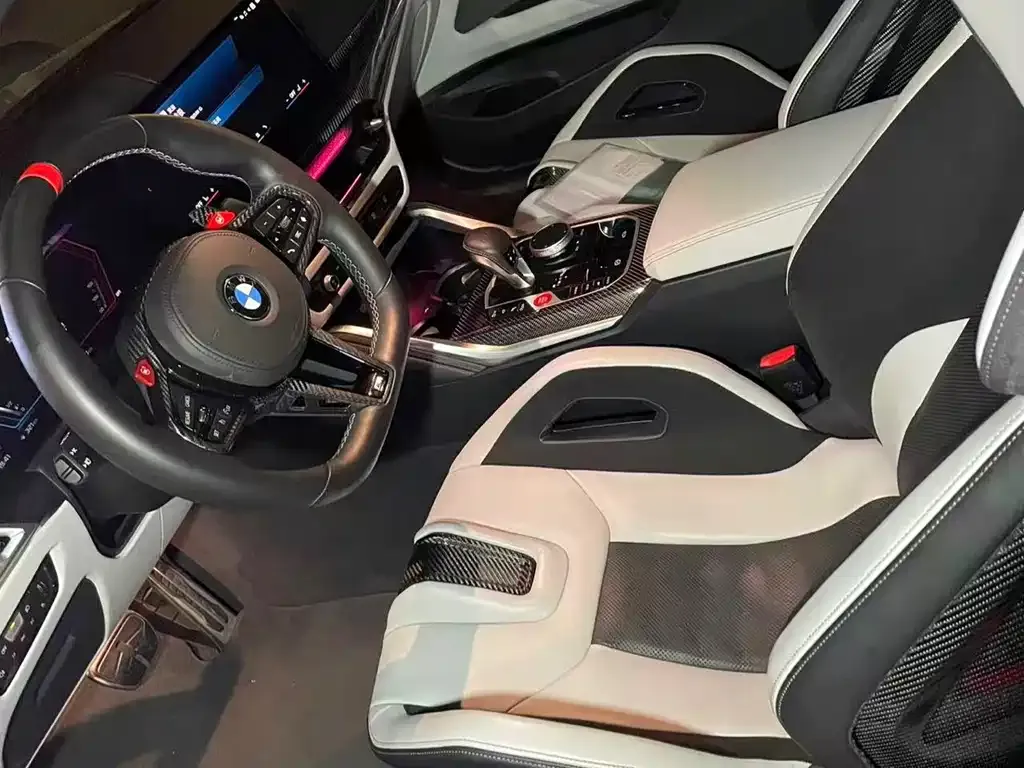 BMW M4 2025 из CN, фото 3