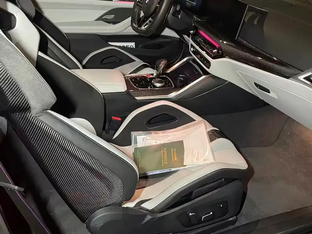 BMW M4 2025 из CN, фото 4