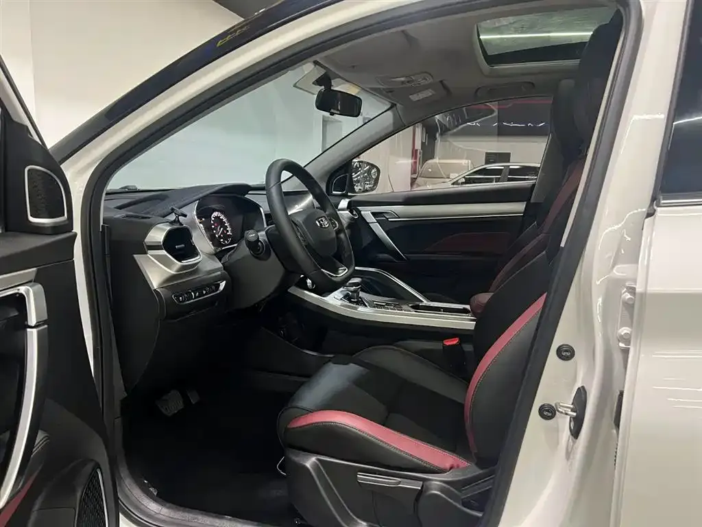 Geely Binyue 2022 из CN, фото 4