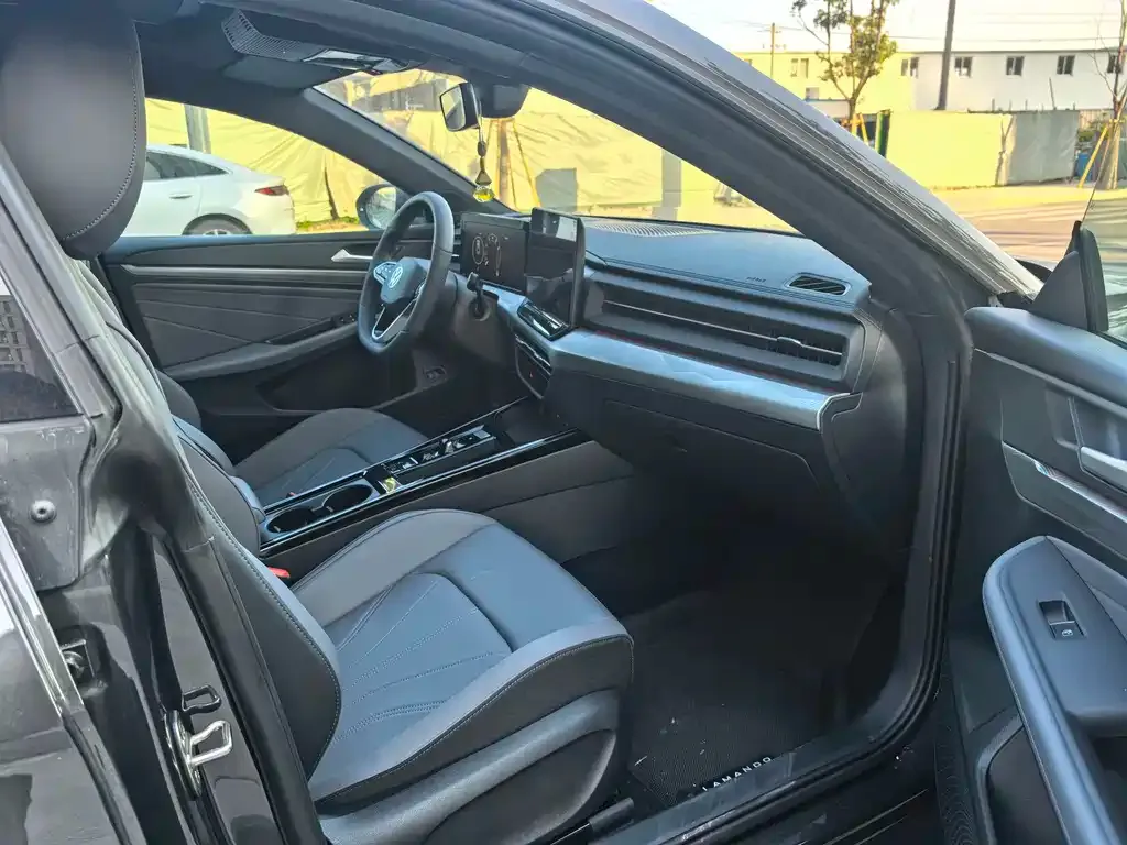 Volkswagen Lamando 2025 из CN, фото 6