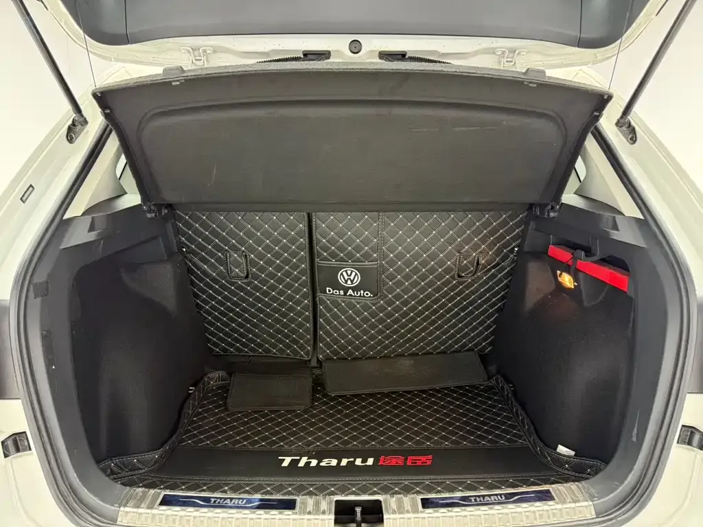 Volkswagen Tharu 2021 из CN, фото 8