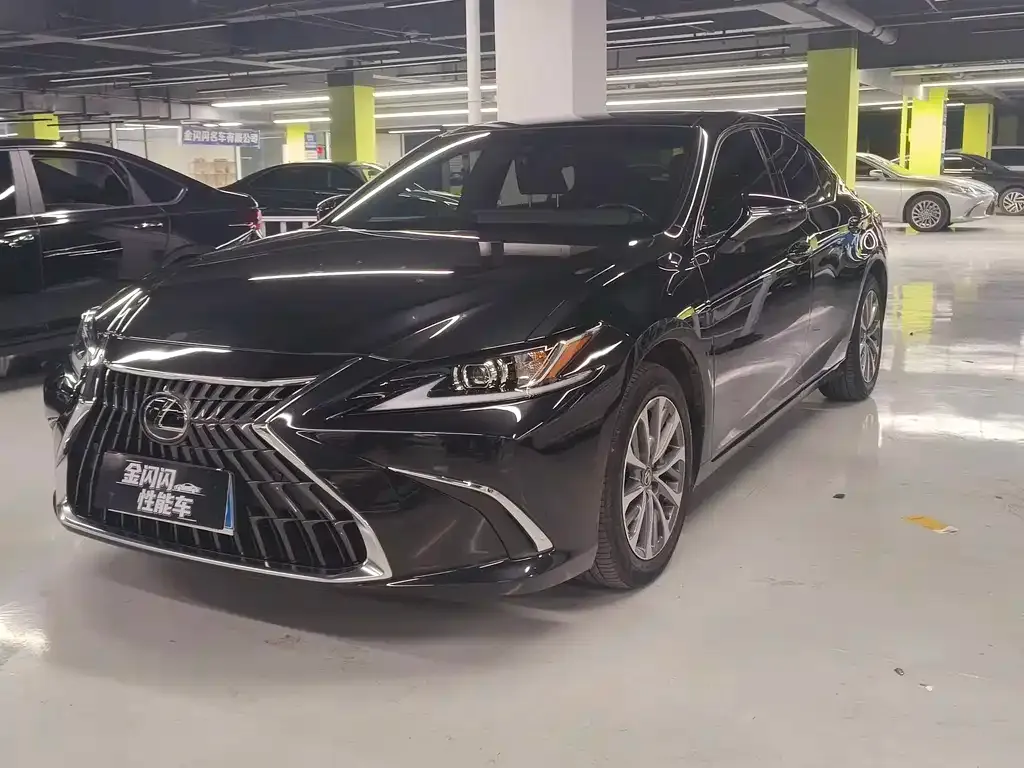 Lexus ES 2024 из CN, фото 1