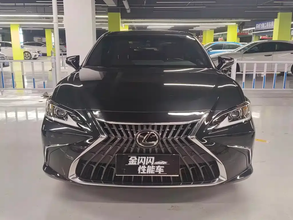 Lexus ES 2024 из CN, фото 4