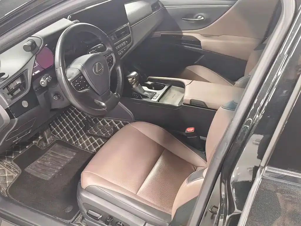 Lexus ES 2024 из CN, фото 2