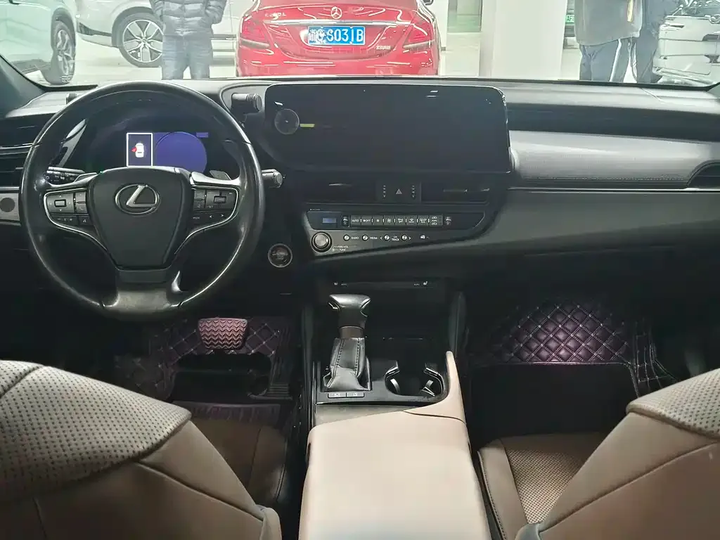 Lexus ES 2024 из CN, фото 7