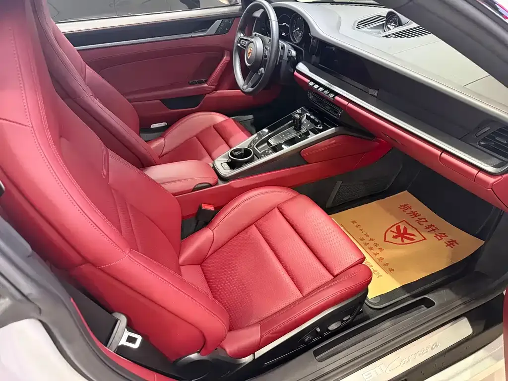 Porsche 911 2023 из CN, фото 4