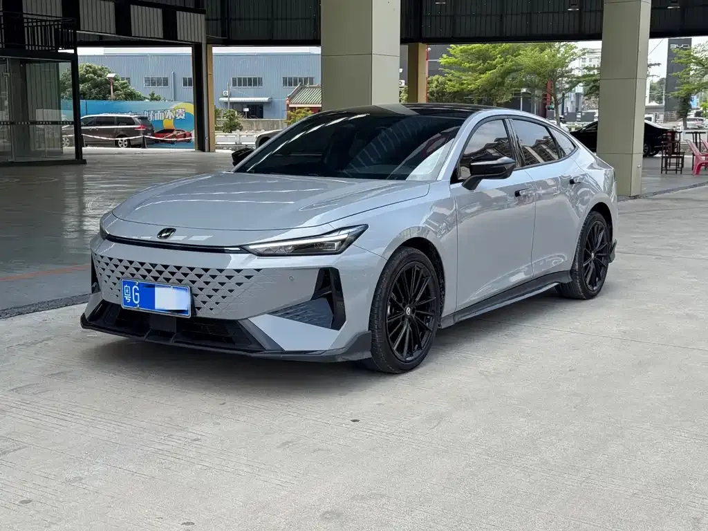 Changan UNI-V 2024 из CN, фото 1