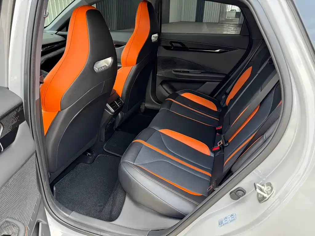 Changan UNI-V 2024 из CN, фото 6