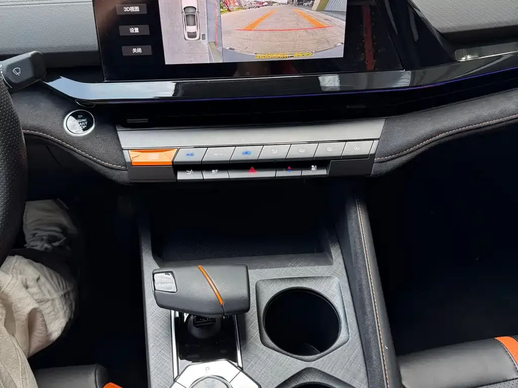 Changan UNI-V 2024 из CN, фото 4