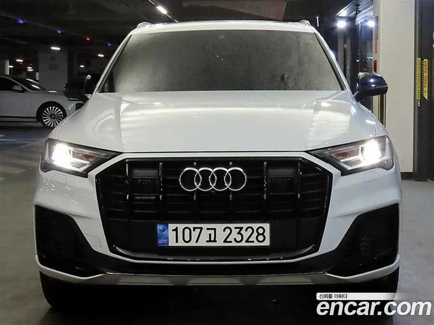 Audi Q7 2022 из KR, фото 5