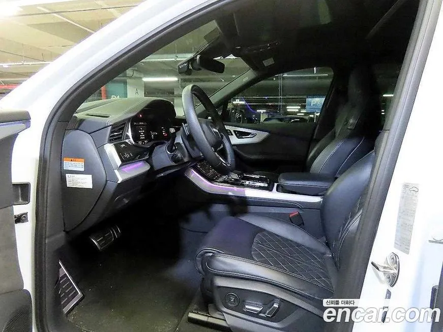 Audi Q7 2022 из KR, фото 7