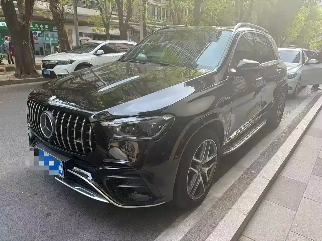 Mercedes-Benz GLE AMG — фото 1