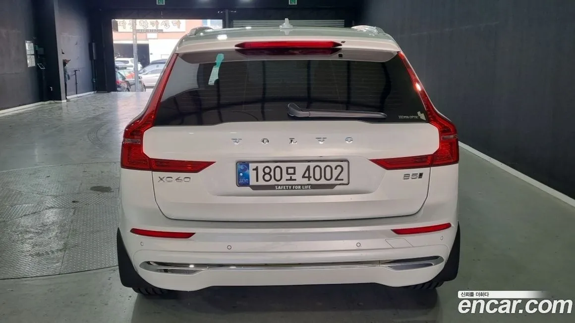 Volvo XC60 2025 из KR, фото 4