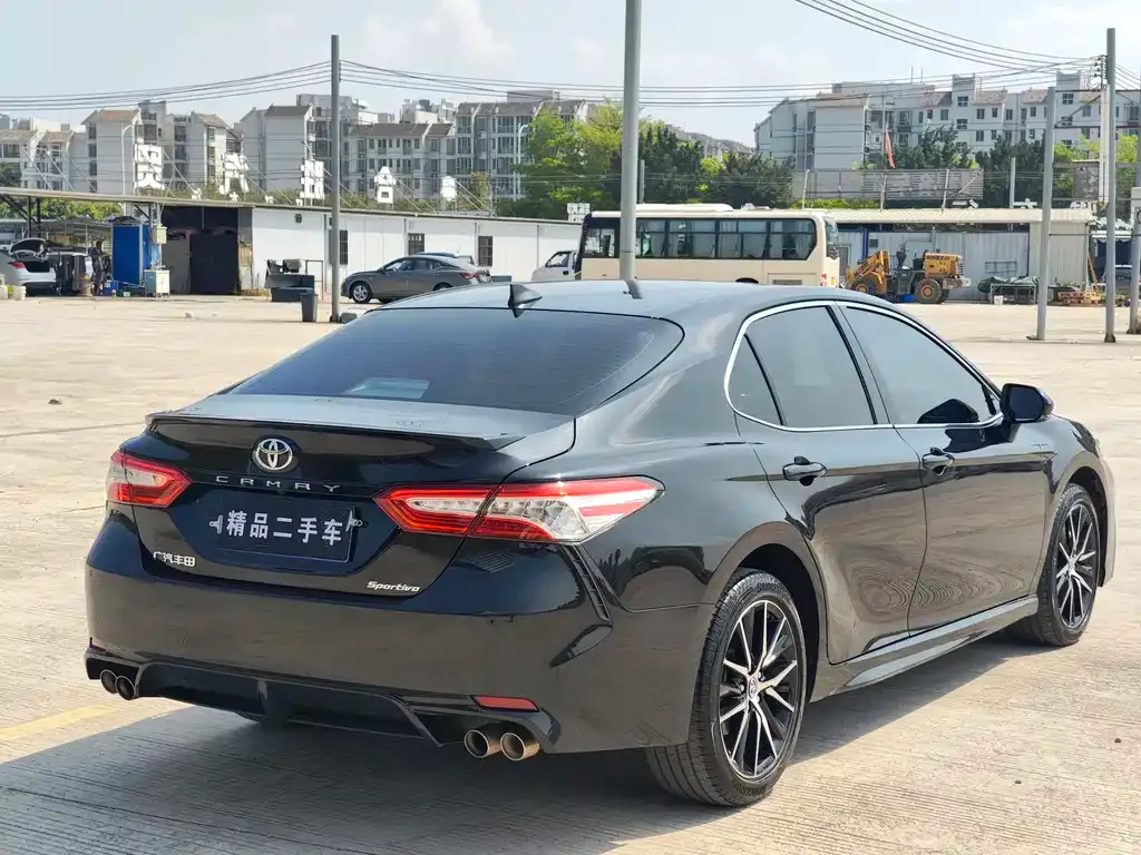 Toyota Camry 2022 из CN, фото 8