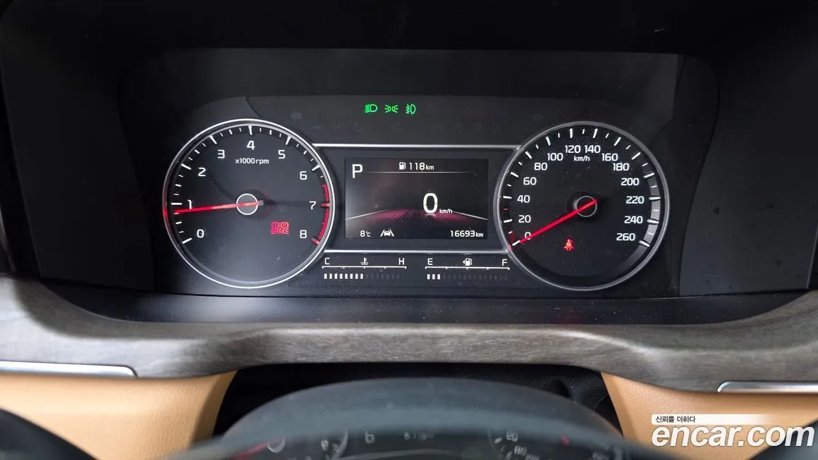 Kia Sorento — фото 3