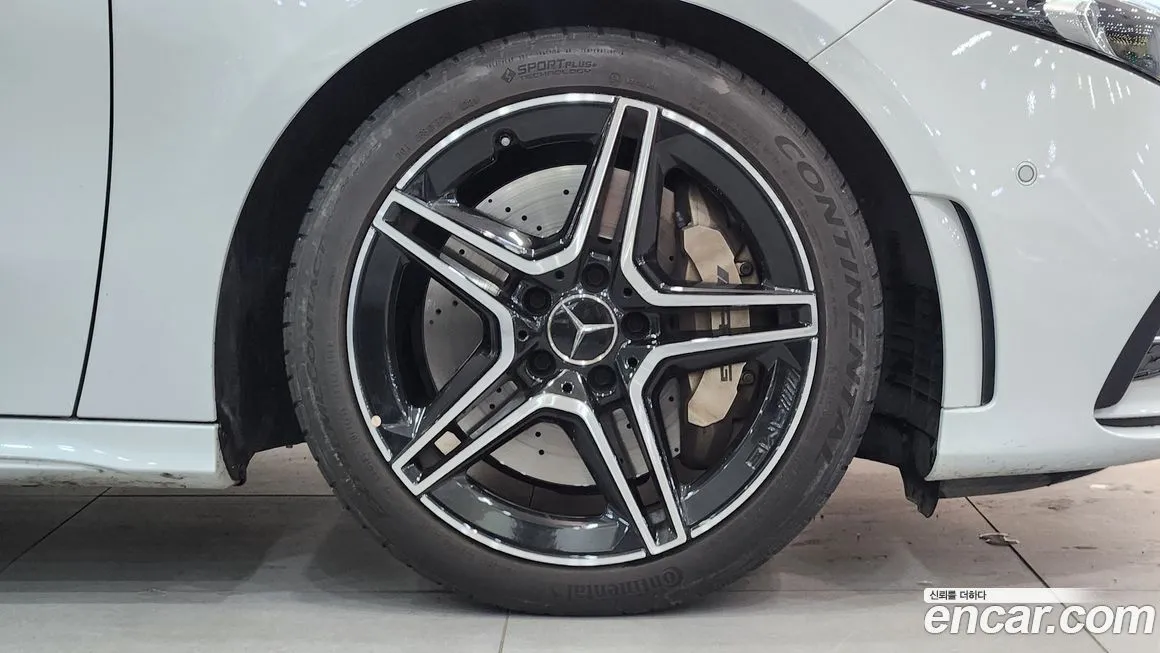 Mercedes-Benz A-Class 2021 из KR, фото 8