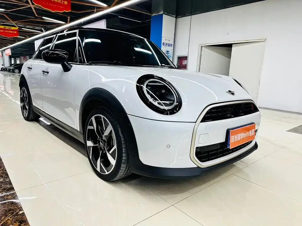 MINI Cooper (3-door) — фото 10