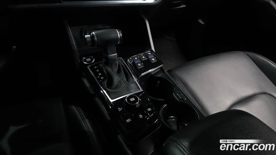 Kia Sportage — фото 10