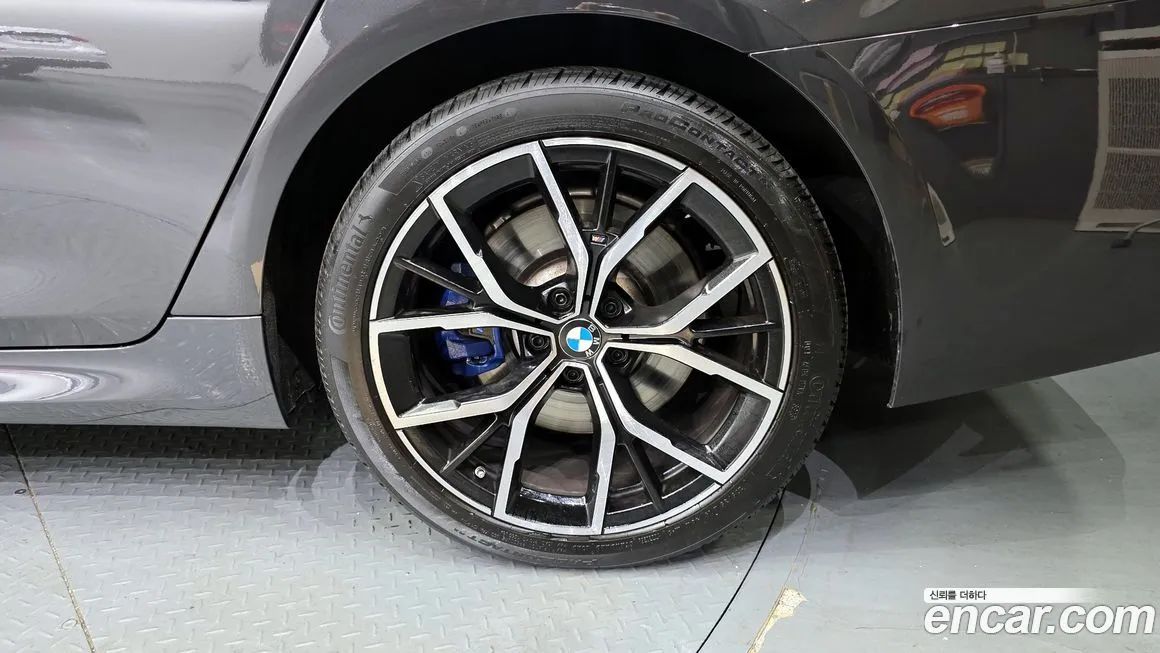 BMW 5-Series 2021 из KR, фото 5