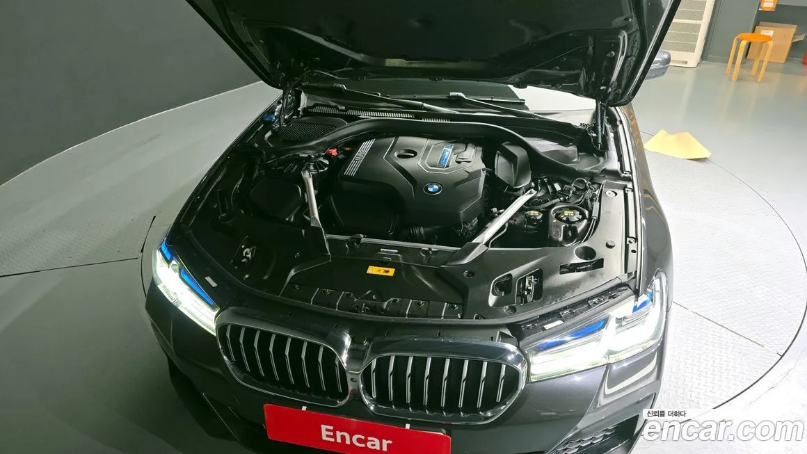 BMW 5-Series 2021 из KR, фото 8